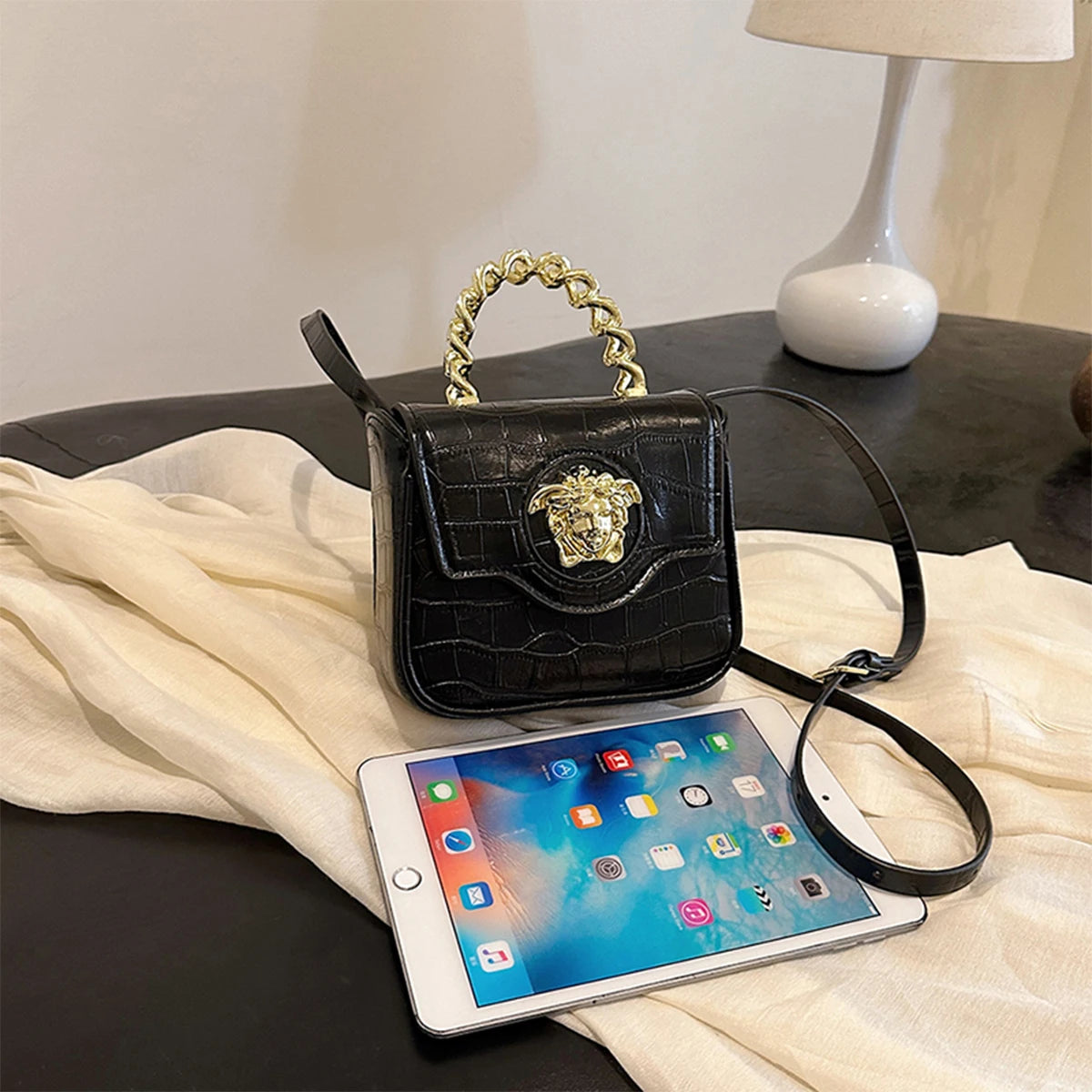 Mini Croc-Texture Crossbody Bag Gilded Medusa Logo PU Flap Magnetic Closure Chain Handle + Adjustable Strap for Daily Use